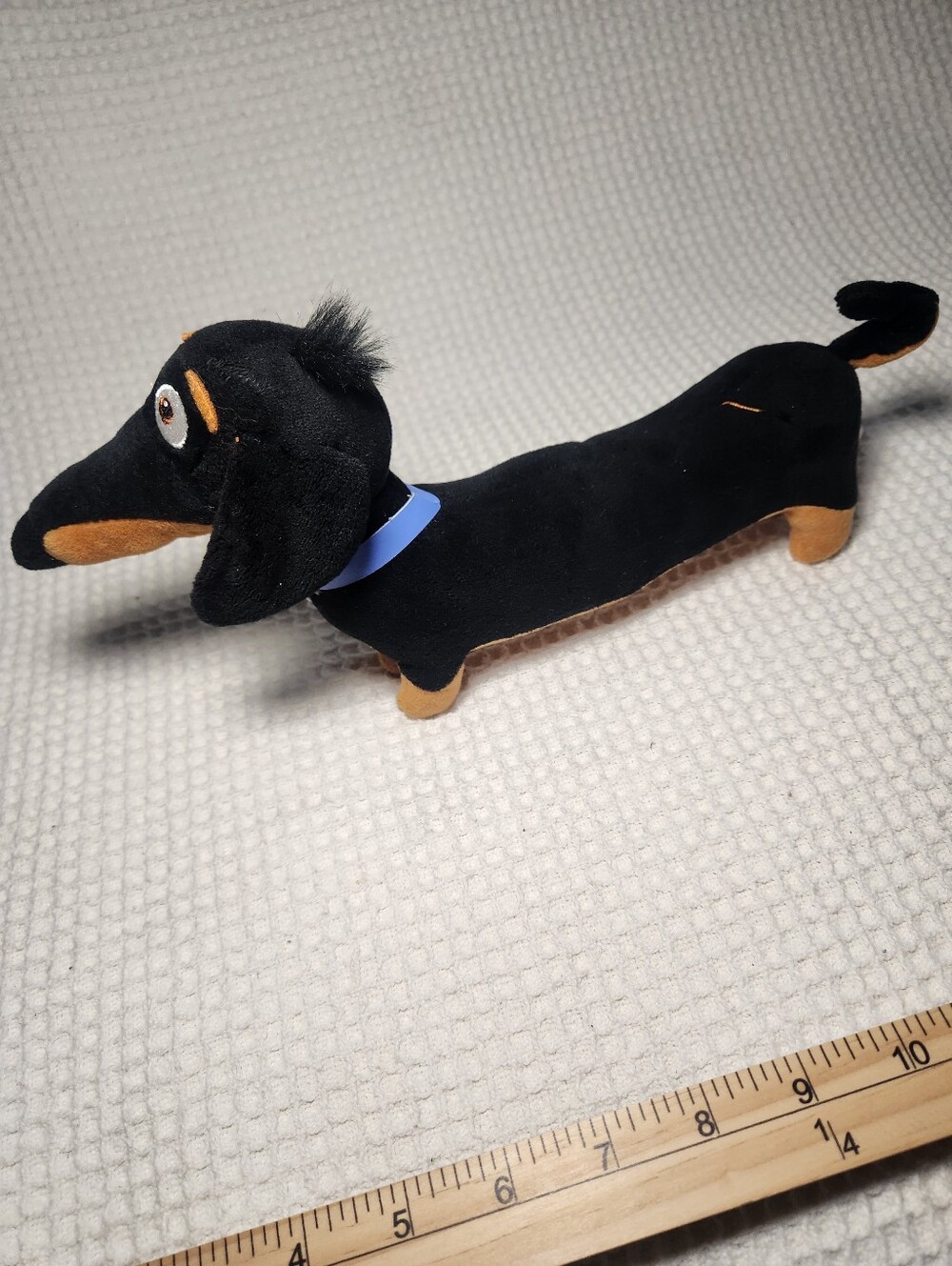 Ty Beanie Babies BUDDY - Secret Life of Pets 12" Plush - Dachshund Weiner Dog.